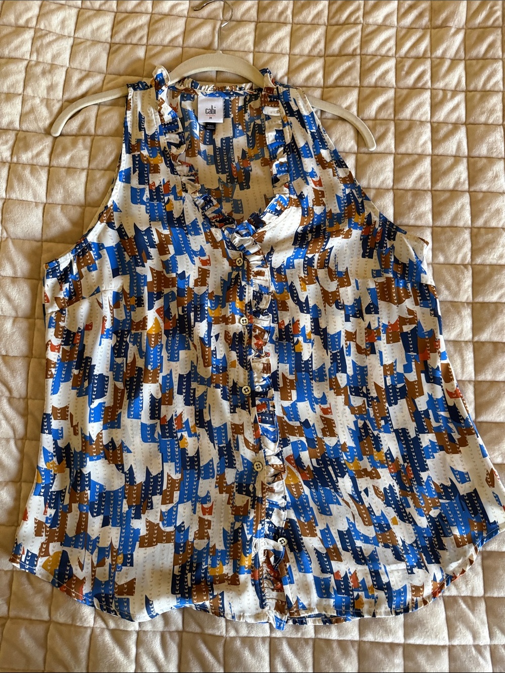 CAbi Sleeveless Button-Front Camisole in Blue, Brown & White Abstract Print